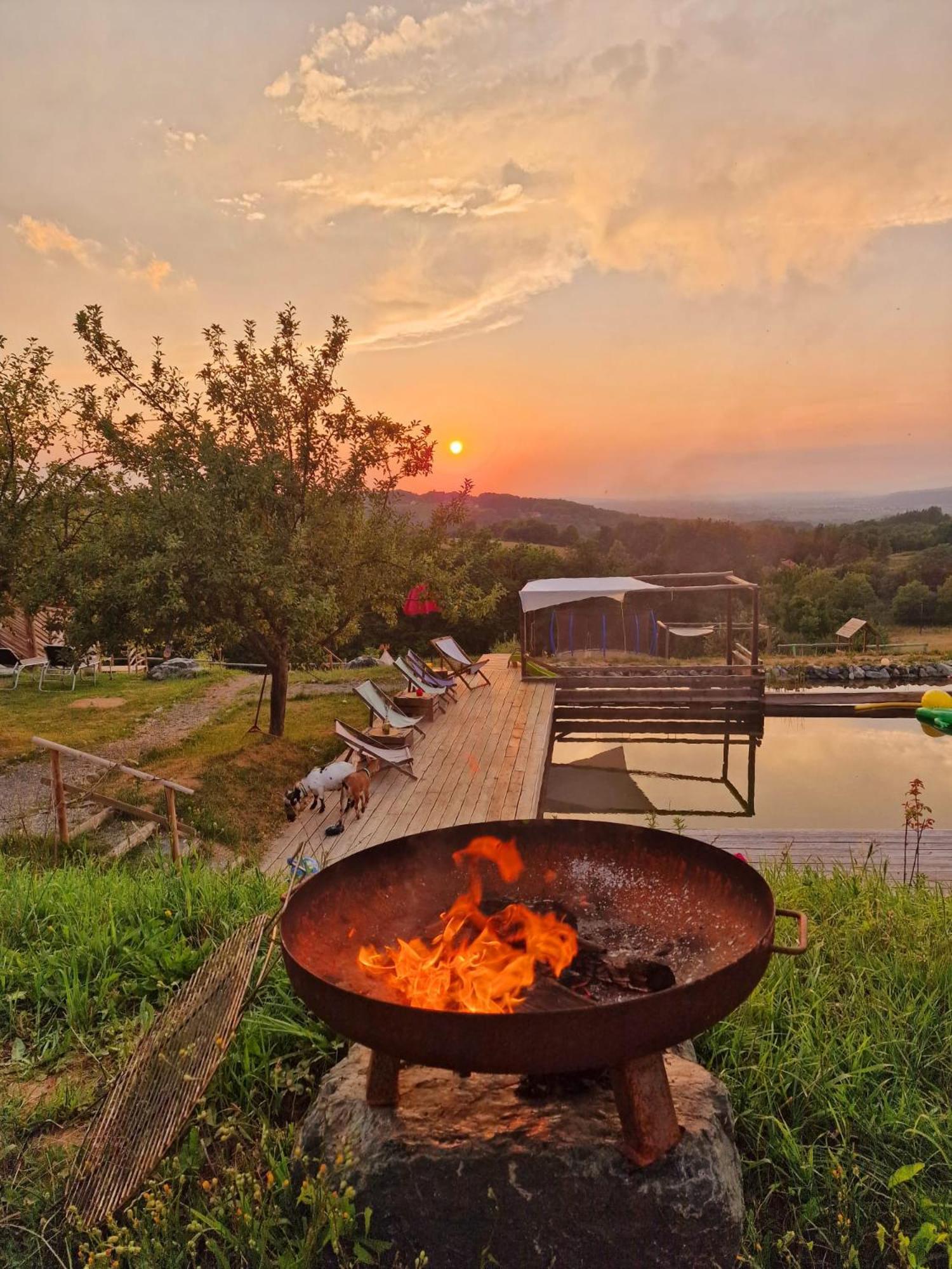 Fugger Alm Aparthotel Weichselbaum ภายนอก รูปภาพ